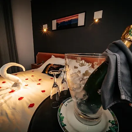 Le Tivoli Vic-en-Bigorre