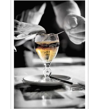 Le Tivoli Ξενοδοχείο