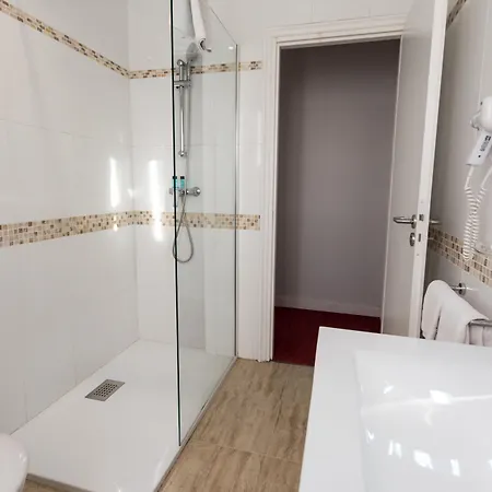 Hotel Le Tivoli 3*