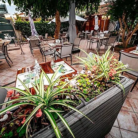 Le Tivoli 3*