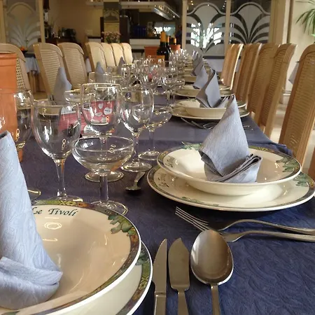 Le Tivoli Vic-en-Bigorre