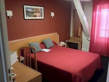 Le Tivoli מלון 3*