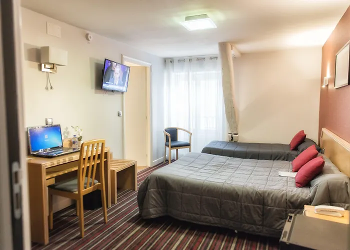 Hotel Le Tivoli Vic-en-Bigorre